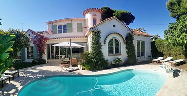 Blue Dream Cannes Guesthouse