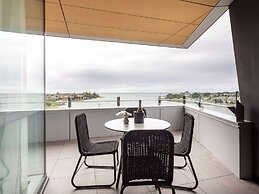 Novotel Devonport
