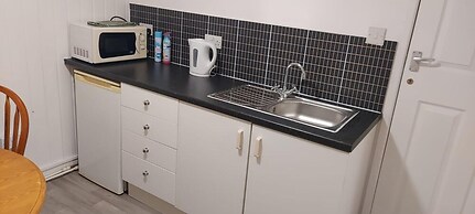 Lovely 3-bed Apartment in Parkgate Rotherham