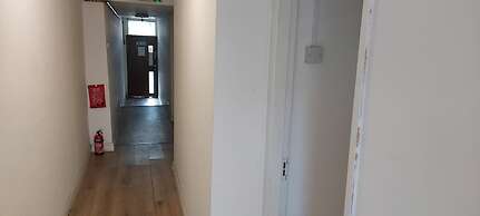 Lovely 3-bed Apartment in Parkgate Rotherham