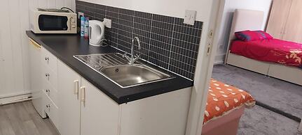 Lovely 3-bed Apartment in Parkgate Rotherham