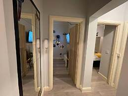 Impeccable 2-bed Apartment by Cardiff City Centre