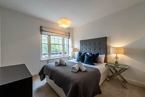 Pelham Court Apartments