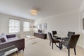 Pelham Court Apartments