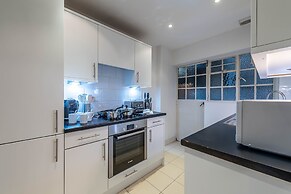 Pelham Court Apartments
