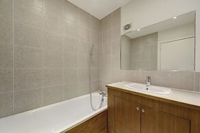 Pelham Court Apartments