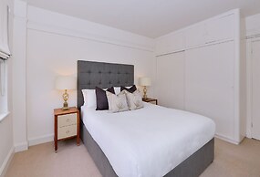 Pelham Court Apartments