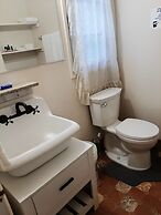 The New Star Motel with Studio-Kitchens: 1950s Extended-Stay Lodging a