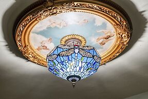 The New Star Motel with Studio-Kitchens: 1950s Extended-Stay Lodging a