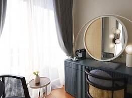 Ecole St Pierre Hotel