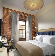 Ecole St Pierre Hotel