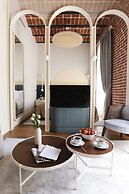 Ecole St Pierre Hotel