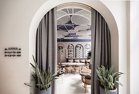 Ecole St Pierre Hotel