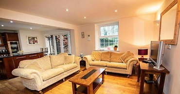 East Ayton Lodge Hotel