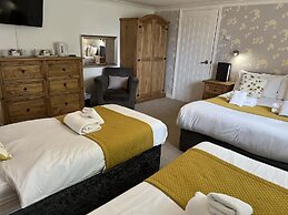 East Ayton Lodge Hotel