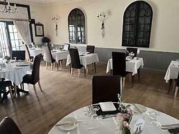 East Ayton Lodge Hotel