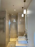 1 Bedroom Apartment High Floor City View