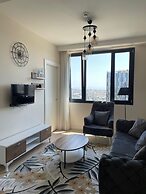 1 Bedroom Apartment High Floor City View