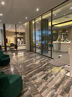 1 Bedroom Apartment High Floor City View