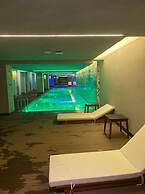 1 Bedroom Apartment High Floor City View