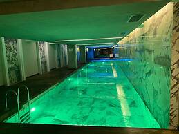 1 Bedroom Apartment High Floor City View