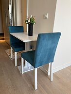 1 Bedroom Apartment High Floor City View