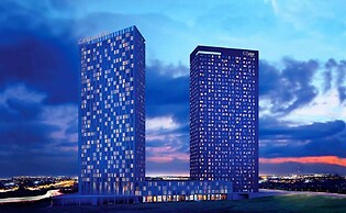 1 Bedroom Apartment High Floor City View