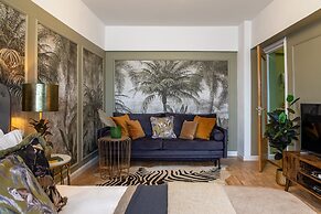 HOLT - Baloo and Bagheera