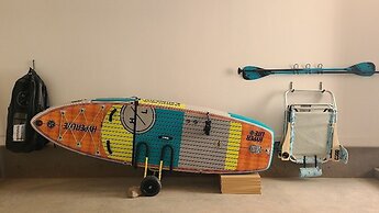 Rendezvous at the Shores by RedAwning