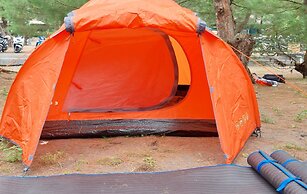 PANTAI AYUNAN CAMP GOA CEMARA