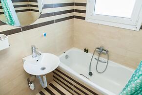 Bright apt w lovely view in Lycabettus