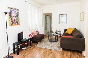 Bright apt w lovely view in Lycabettus