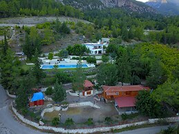 Trinitys Forest Bungalows