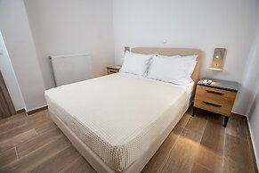 Raise Kifisias Serviced Apartments