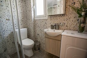 Raise Kifisias Serviced Apartments