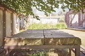 AQVAE Unconventional Country House