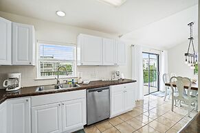 Destin Beach House - Happy Harbor House