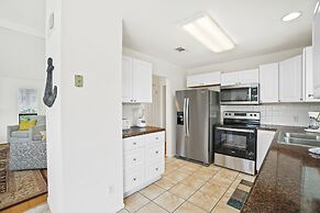 Destin Beach House - Happy Harbor House