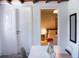 Glamorous 2BR Villa in Ornos w Sea View