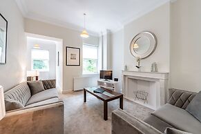 Somerset Court Apartments