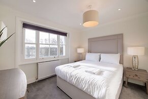 Somerset Court Apartments