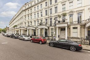 Somerset Court Apartments