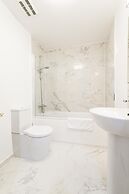 Somerset Court Apartments