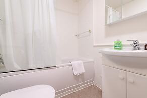 Somerset Court Apartments