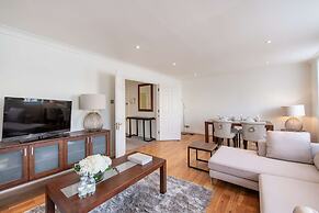 Somerset Court Apartments