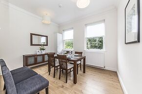 Somerset Court Apartments