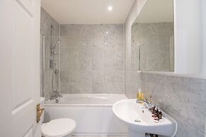 Somerset Court Apartments