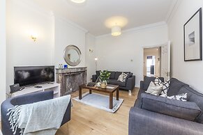 Somerset Court Apartments