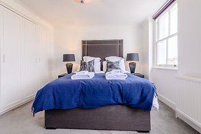 Somerset Court Apartments