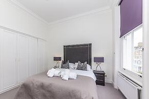 Somerset Court Apartments